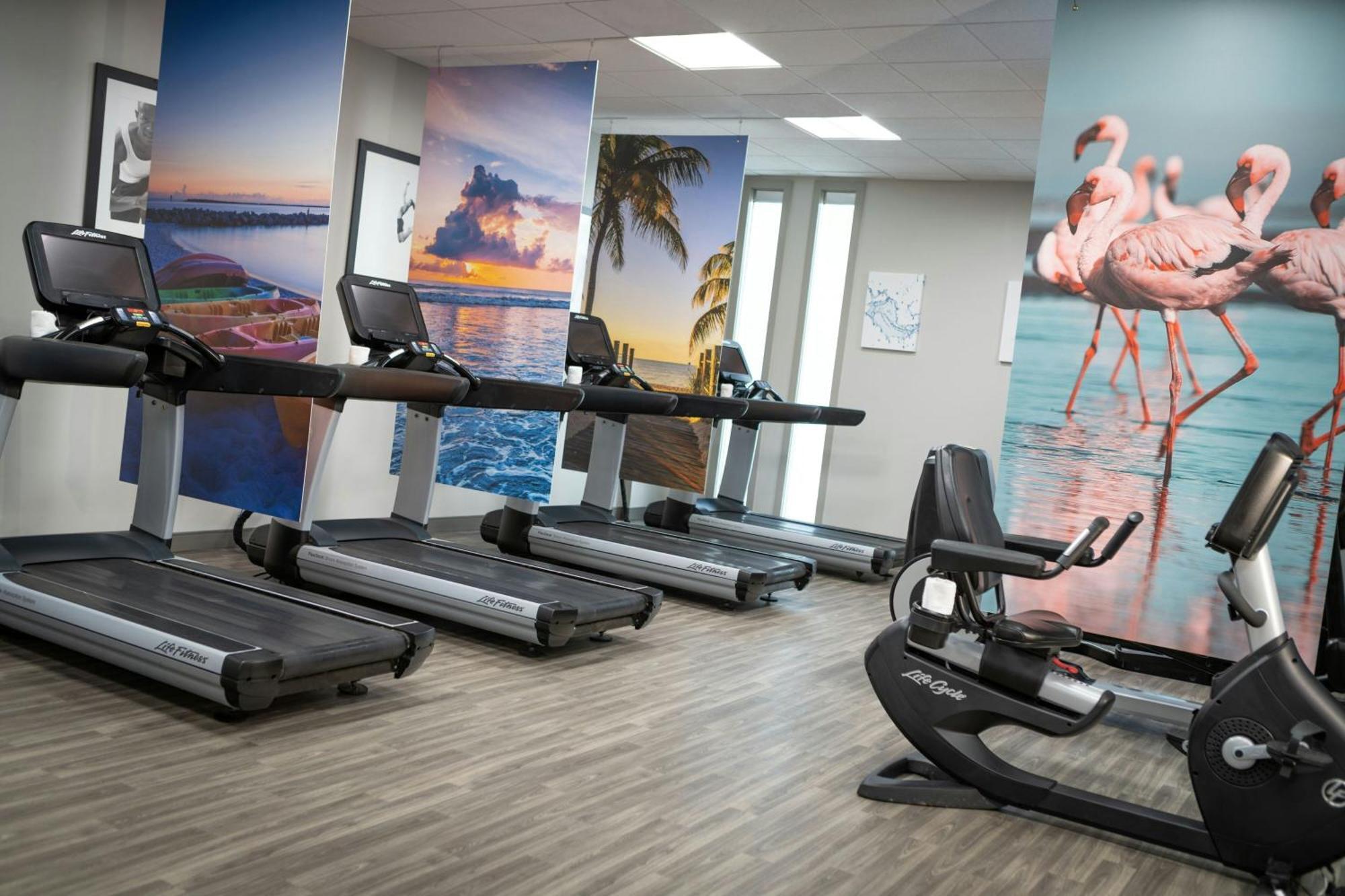 Renaissance Orlando At Seaworld Hotel Williamsburg Ngoại thất bức ảnh